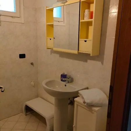 アパート Dante Blu ラヴェンナ